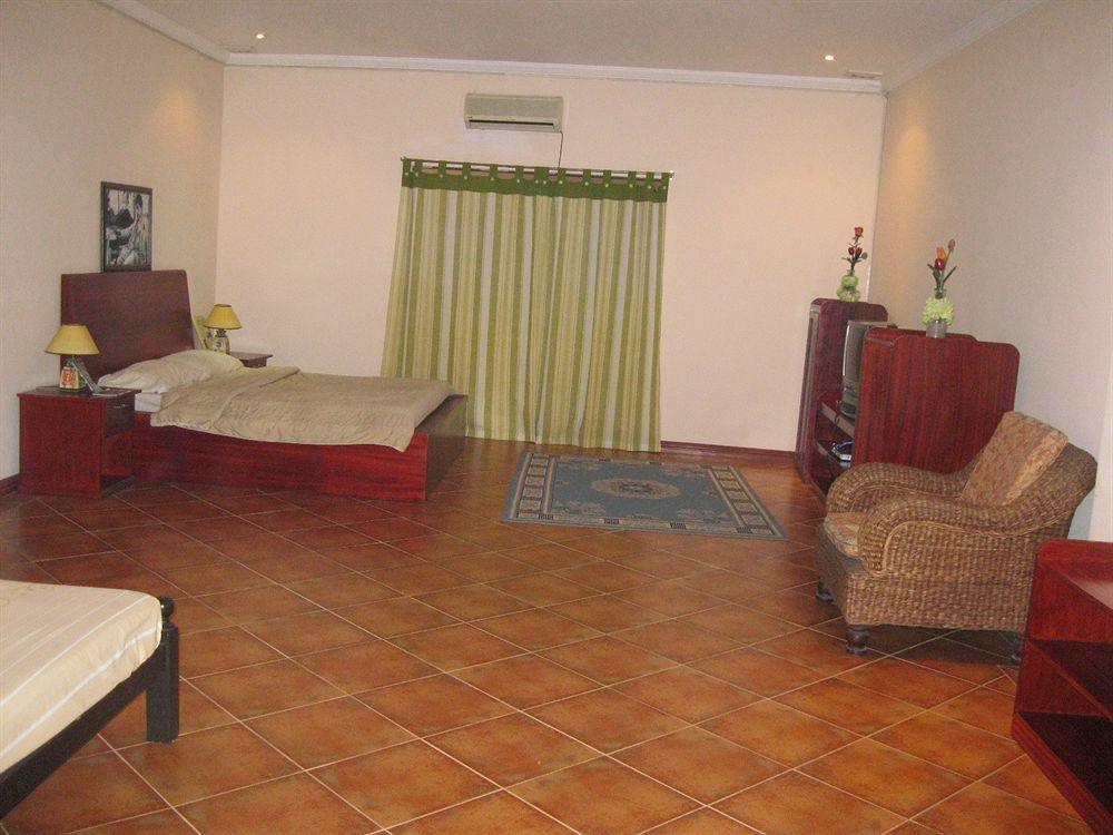 Red Tulip Hotel Ángeles Extérieur photo